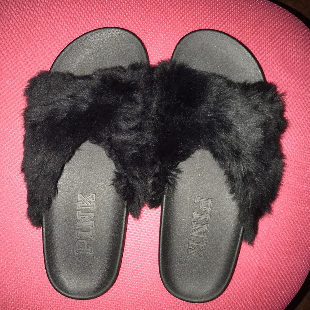 very cute furry slides!! only worn once!